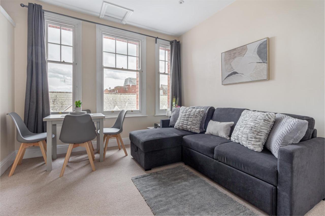 Guest Homes - Trinity Apartment Worcester Eksteriør bilde